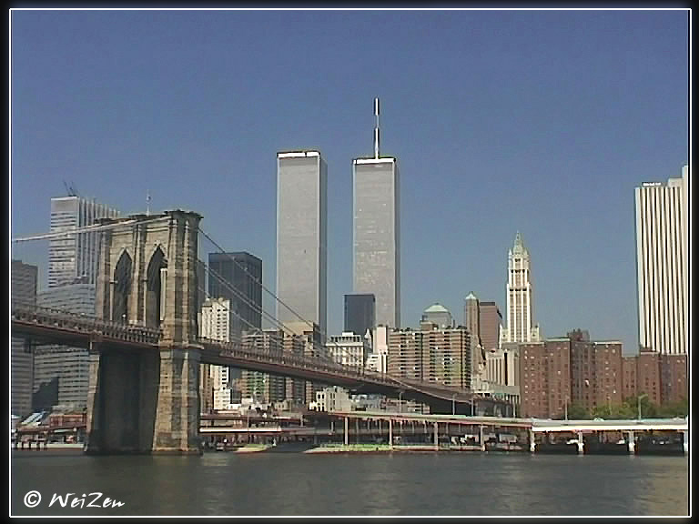Twin Towers und Brooklyn Bridge